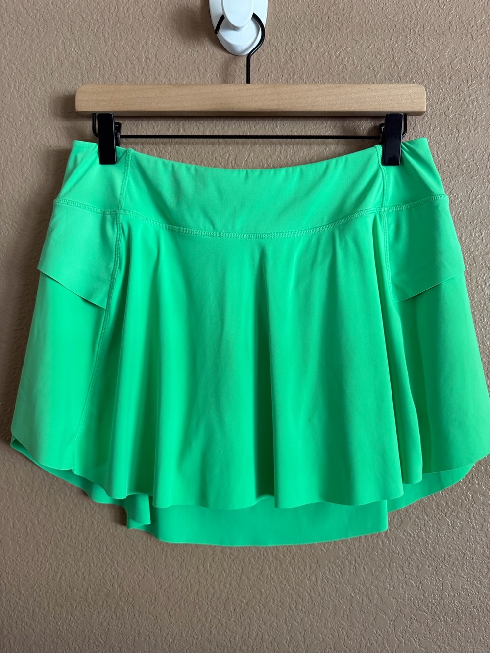 Zyia Active Green Women's Active Skort with Flared Silhouette Size Medium